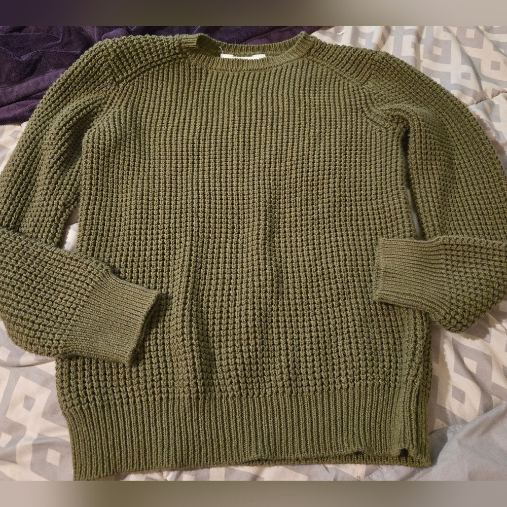 Boys rumi ryder Size Sm 6/7 Army Green Thick Sweater.